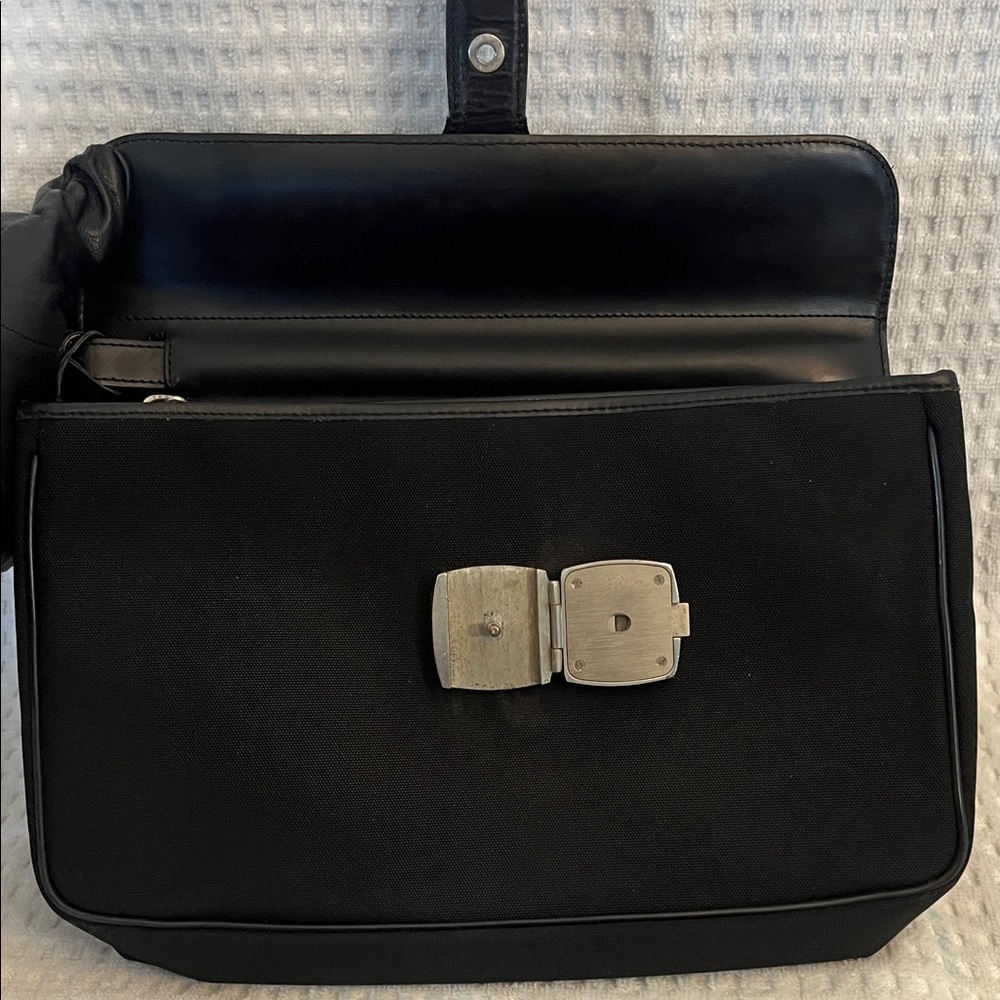 Dunhill Lock & Key Clutch - Picture 9 of 16